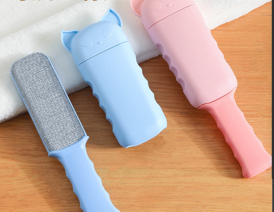 מברשת להסרת שיער חיות מחמד לבגדים ורהיטים